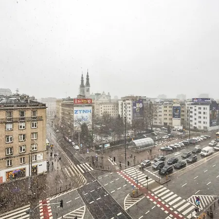 Plac Zbawiciela Spacious Apartment